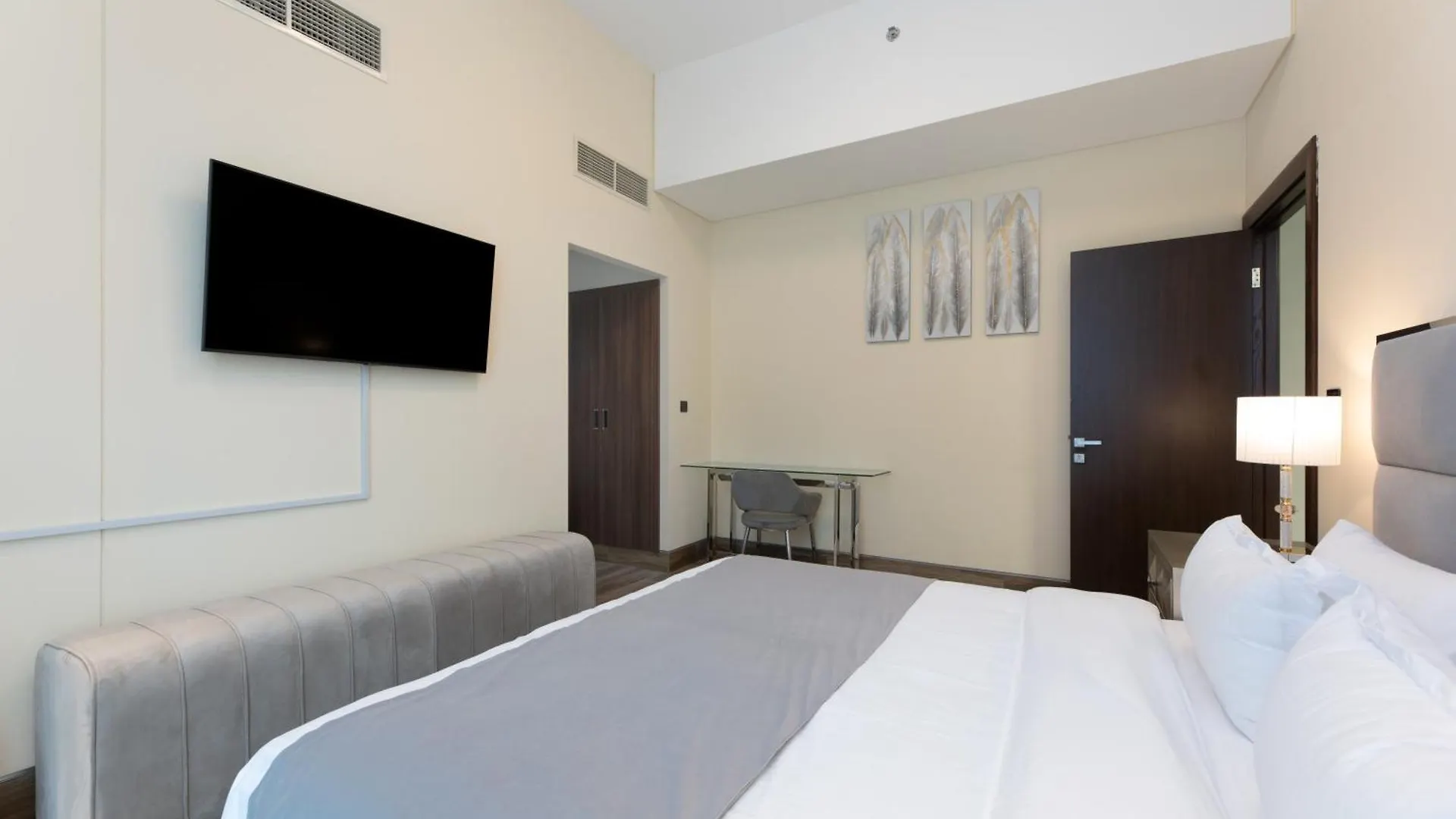 Globalstay J One Tower Apartments At Pearl Of Uae Dubai