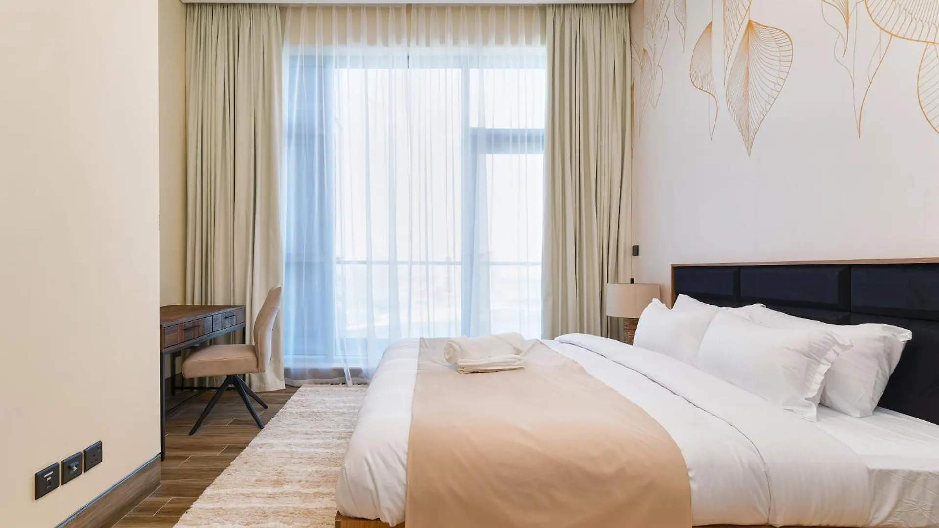 Globalstay J One Tower Apartments At Pearl Of Uae Dubai