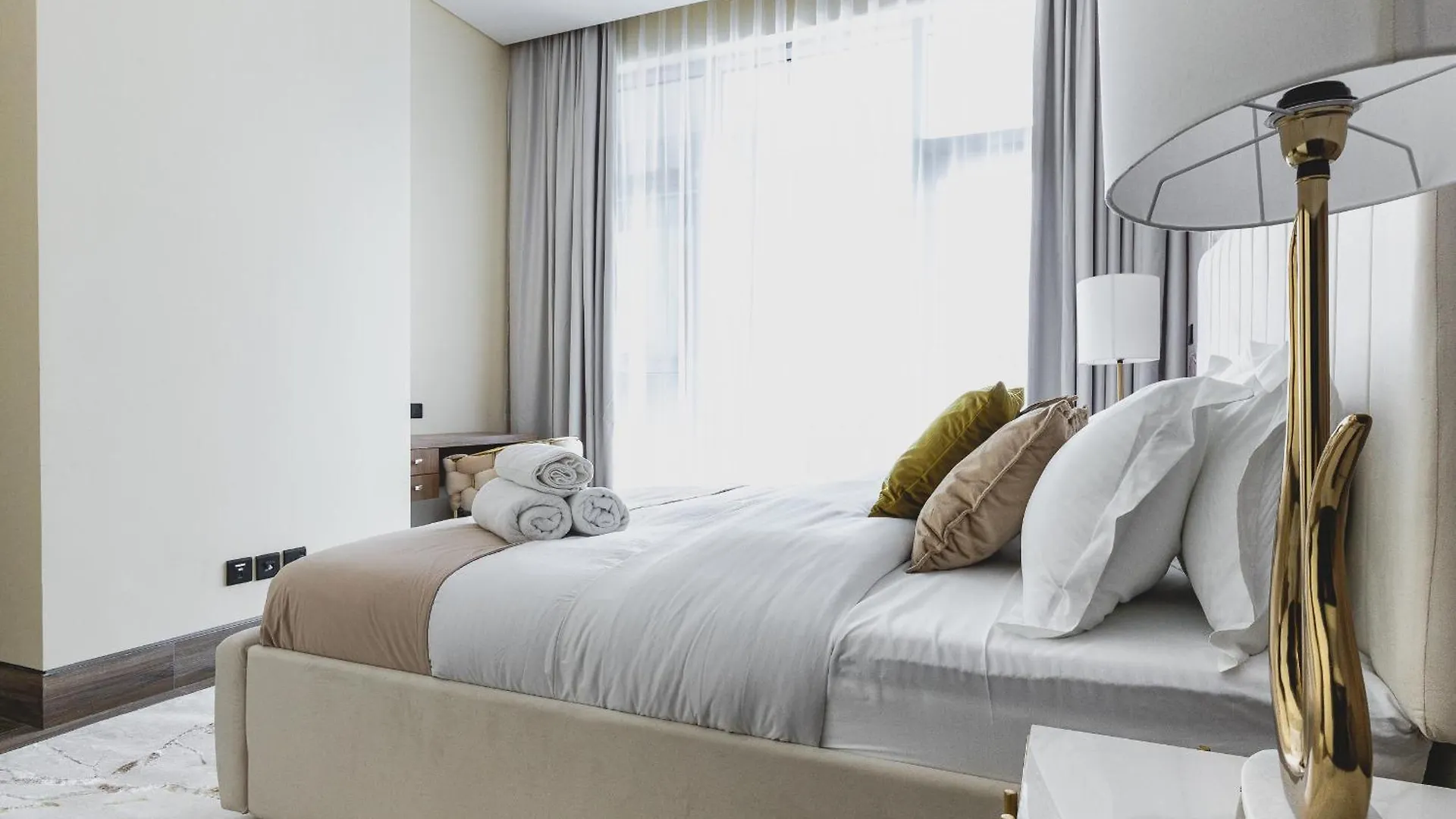 Globalstay J One Tower Apartments At Pearl Of Uae Dubai