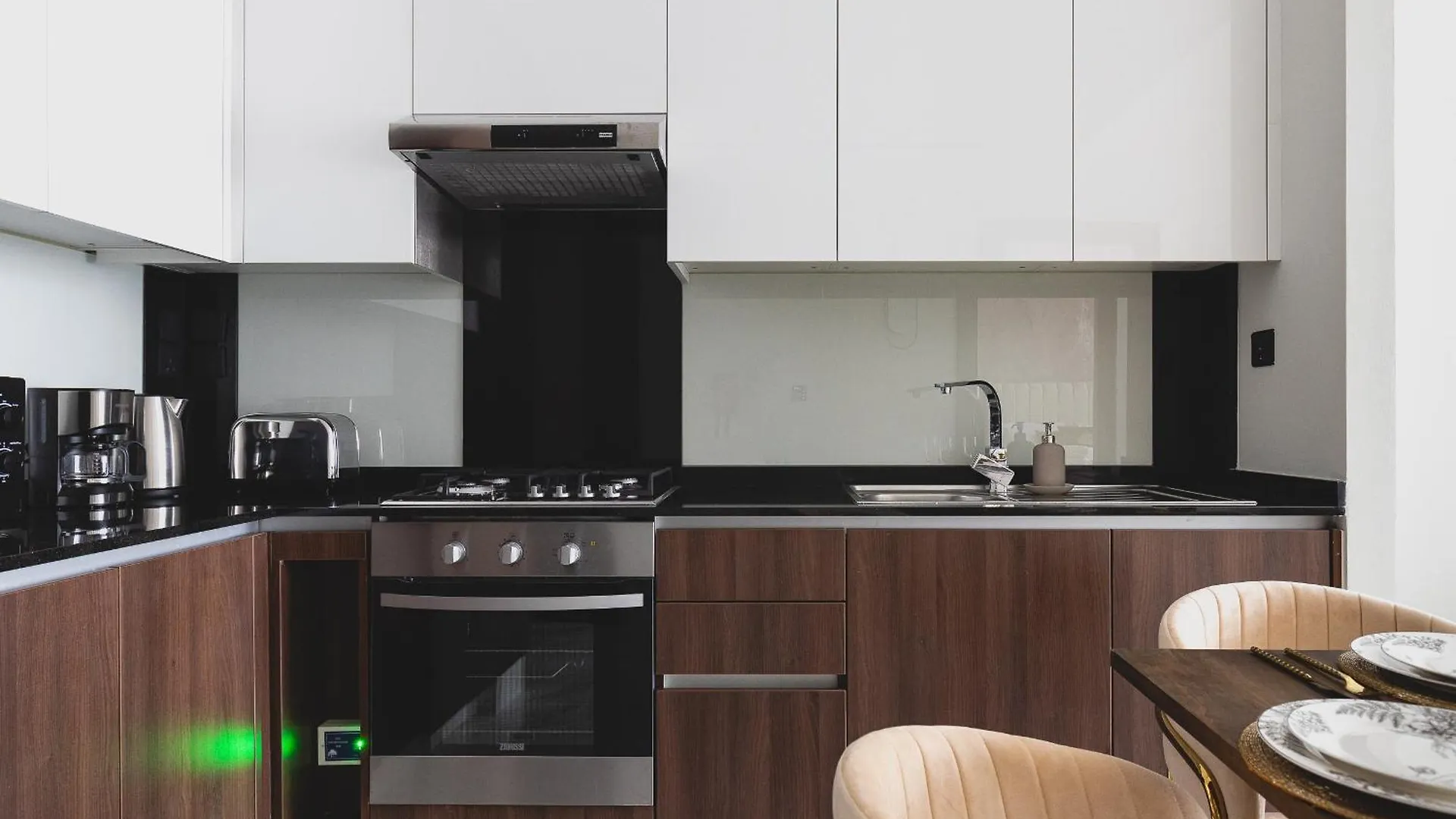 Globalstay J One Tower Apartments At Pearl Of Uae Dubai