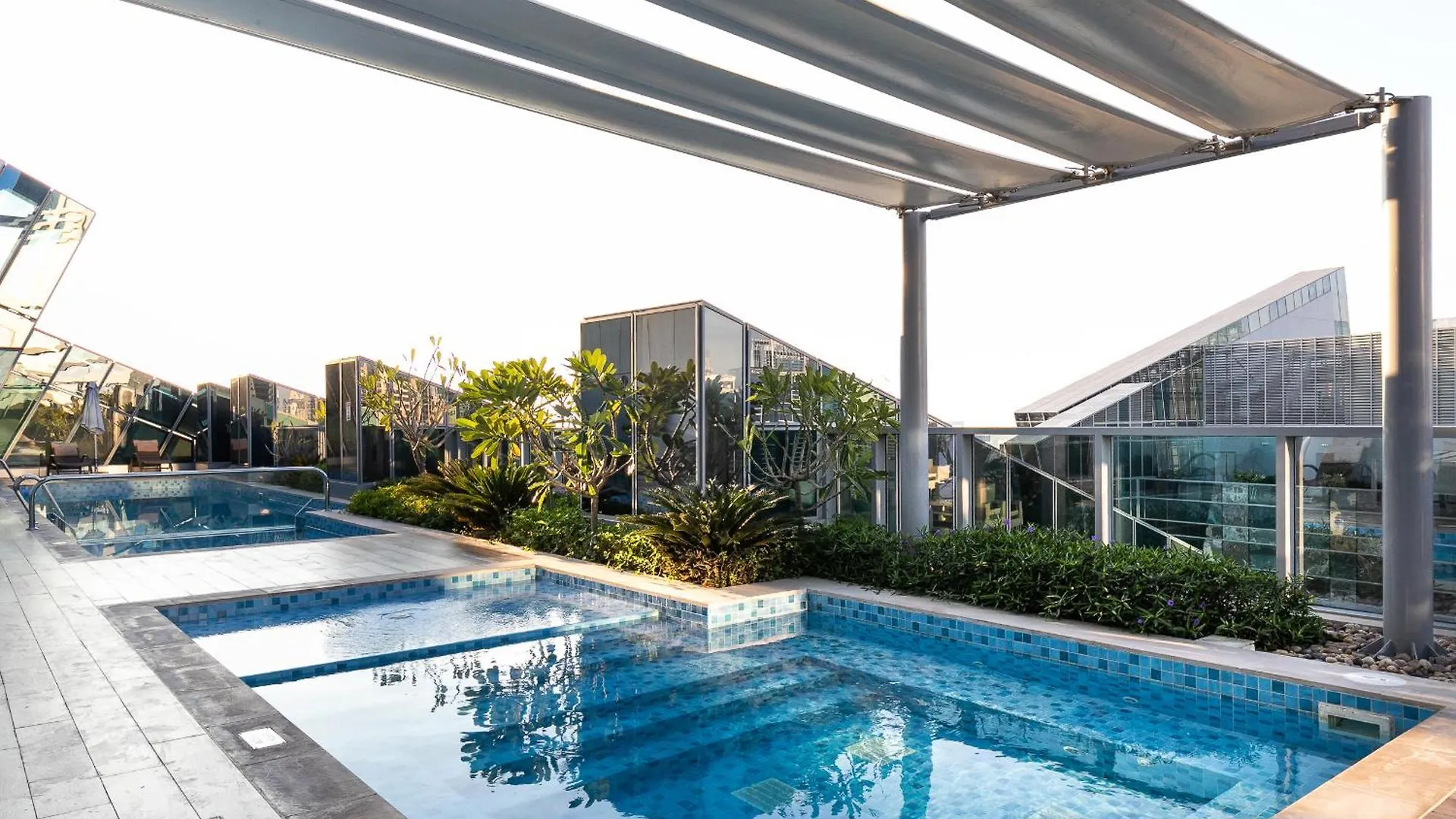 Globalstay J One Tower Apartments At Pearl Of Uae Dubai